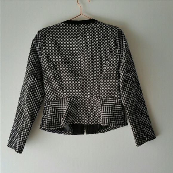 Calvin Klein jacket - Picture 4 of 7